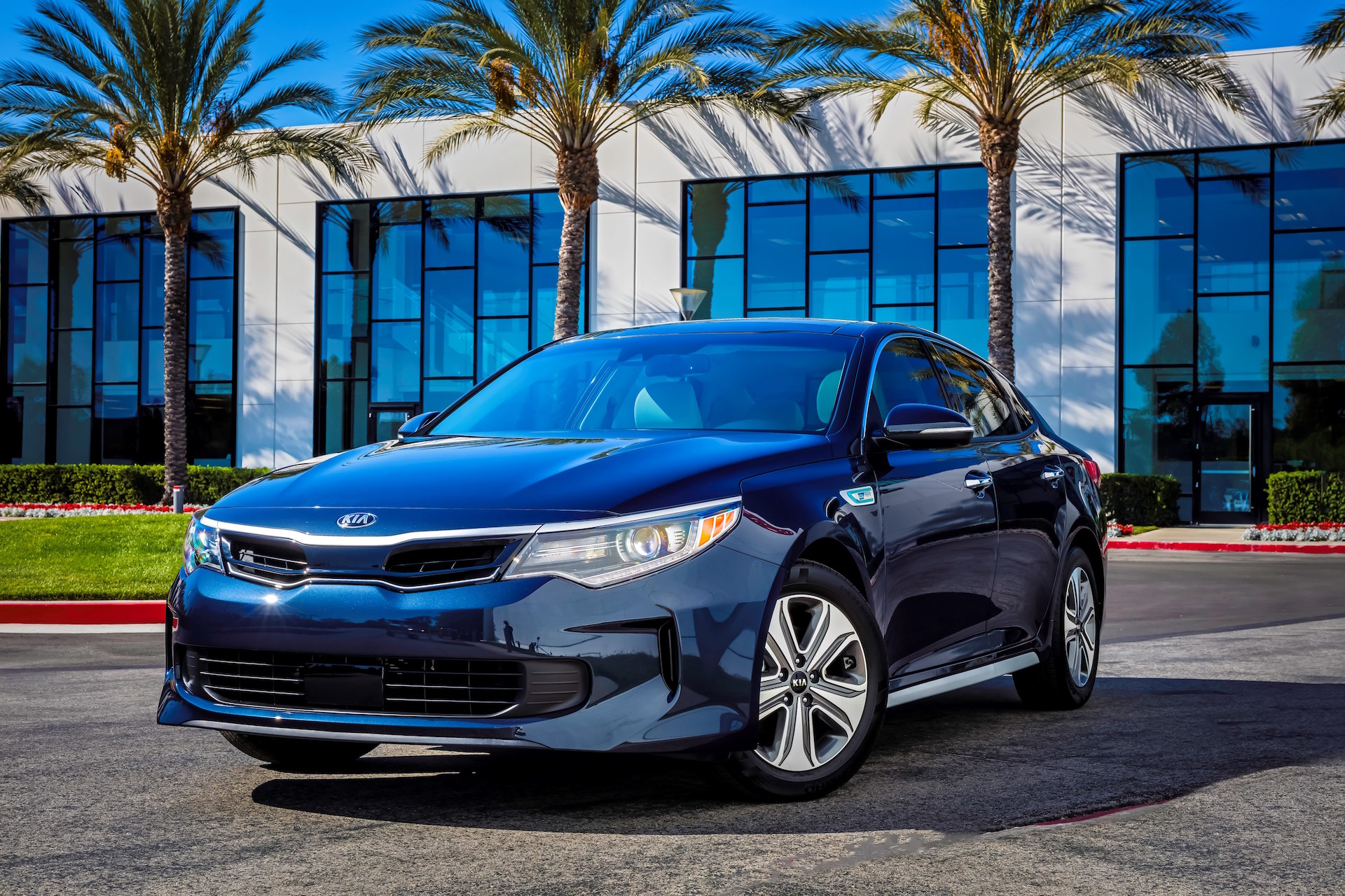 2017-2018 Kia Optima Hybrid, 2017 Hyundai Sonata Hybrid recalled for engine issue2017-2018 Kia Optima Hybrid, 2017 Hyundai Sonata Hybrid recalled for engine issue