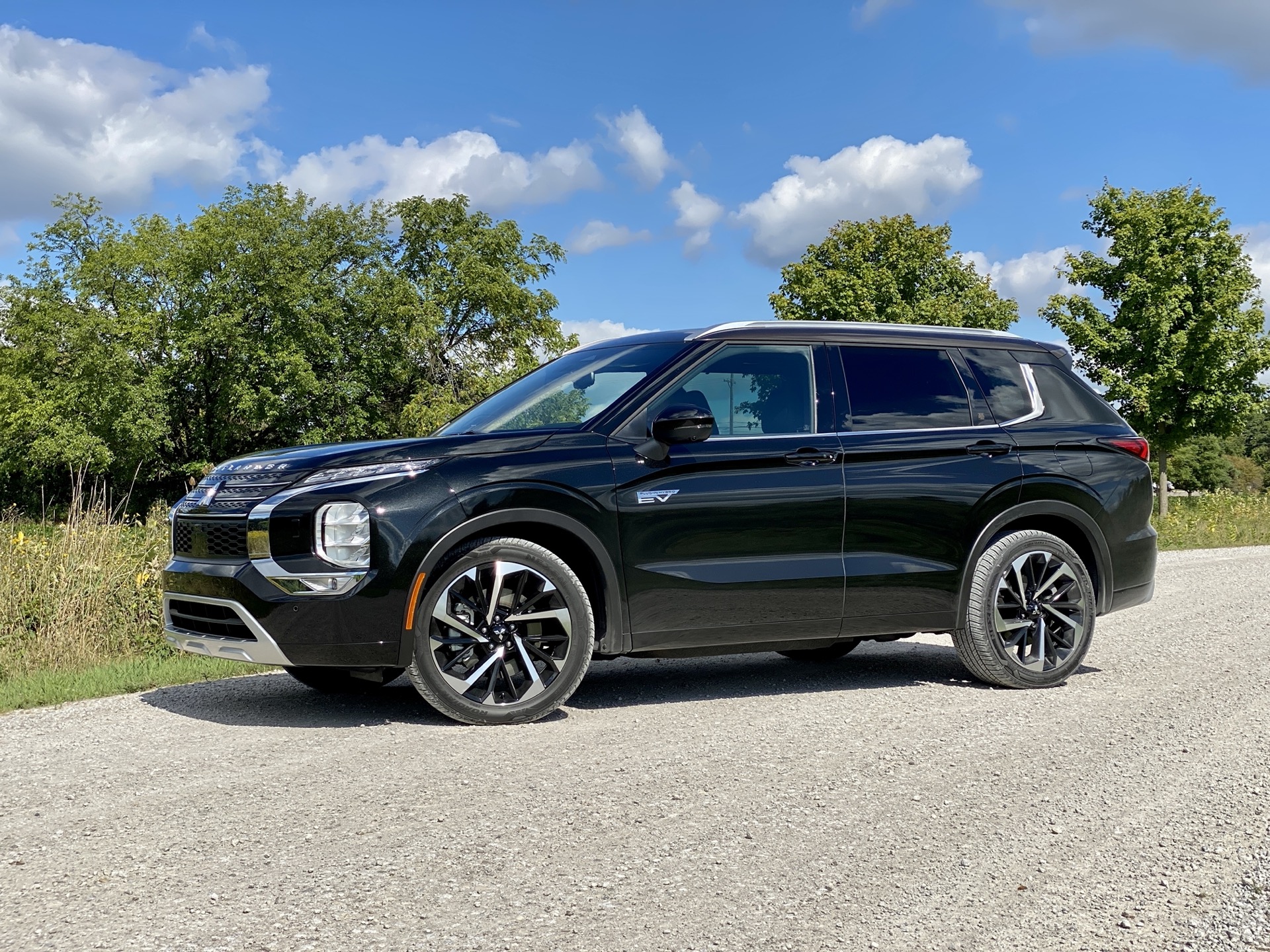 Review: 2023 Mitsubishi Outlander PHEV showcases the brand’s best