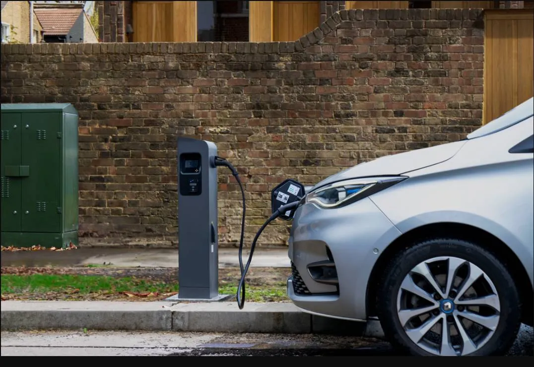 Phone switchboxes could power EV charging, claims UK telecom firm