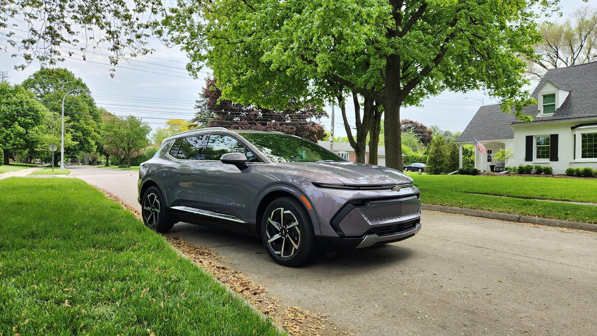 Review: 2024 Chevy Equinox EV delivers 300 miles for under $40,000